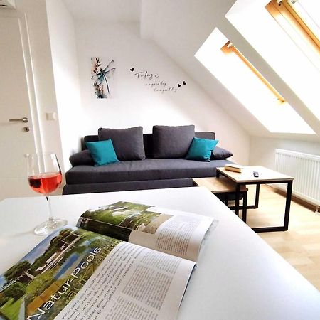 Ferienzimmer Reinisch In Tattendorf Extérieur photo